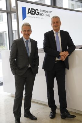 Bilanzpressekonferenz 2017 - Oberbürgermeister Peter Feldmann und Frank Junker, Vorsitzender der Geschäftsführung ABG FRANKFURT HOLDING